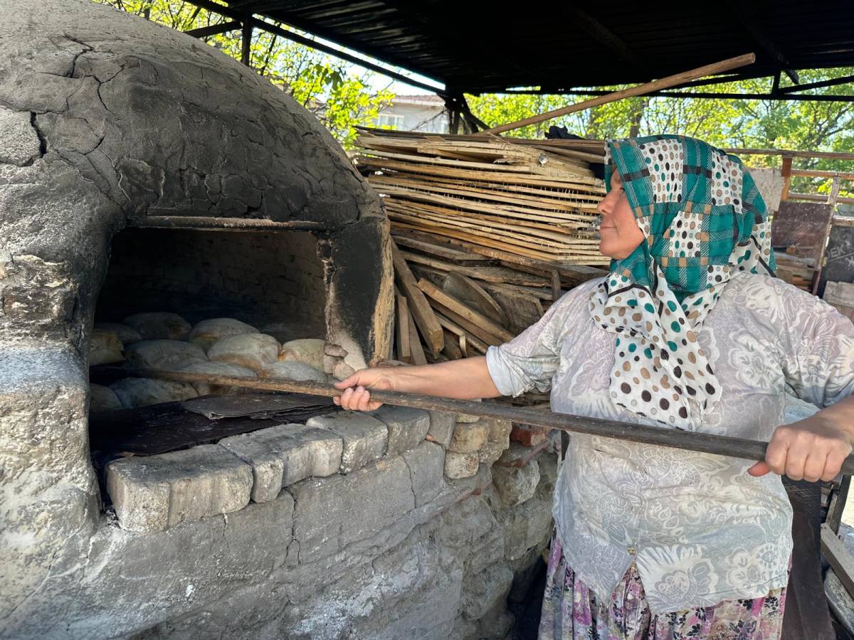 Ekşi maya köy ekmeğiyle büyük fırınlara meydan okuyor